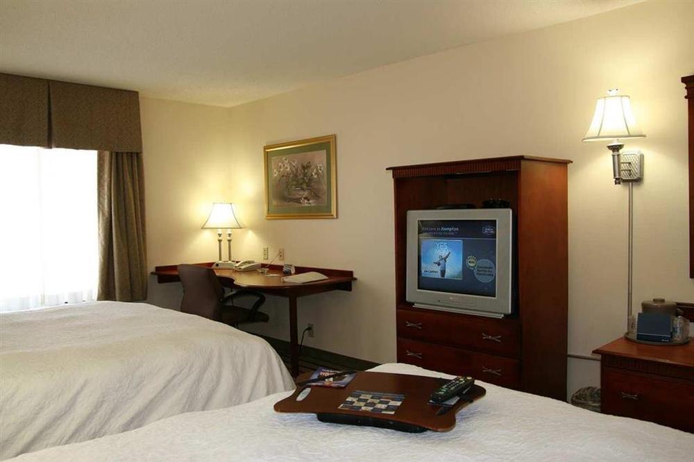 Hampton Inn & Suites Dayton-Vandalia Murlin Heights Δωμάτιο φωτογραφία