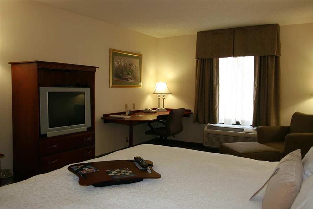 Hampton Inn & Suites Dayton-Vandalia Murlin Heights Δωμάτιο φωτογραφία